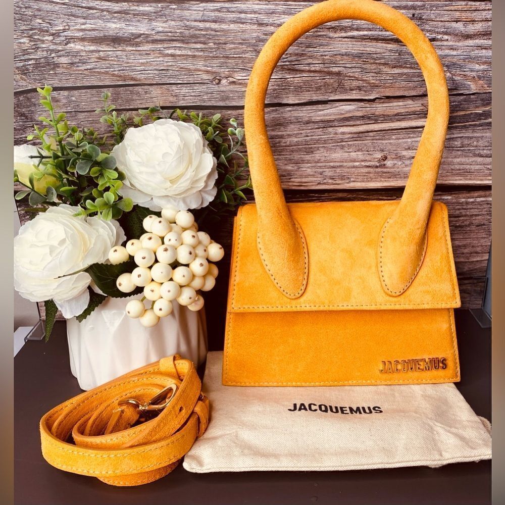 🛍️Jacquemus Authentic MEDIUM Le Chiquito Moyen in Orange Suede